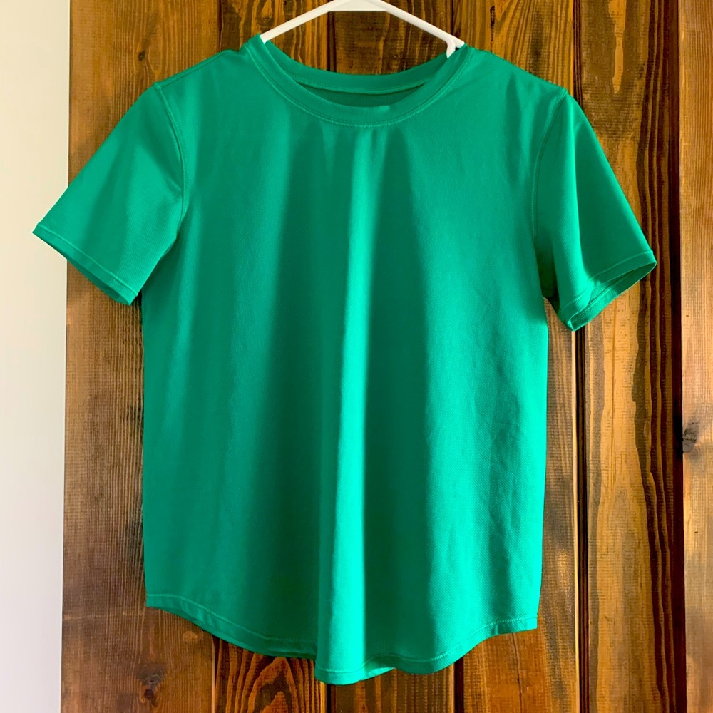 Lululemon emerald green top